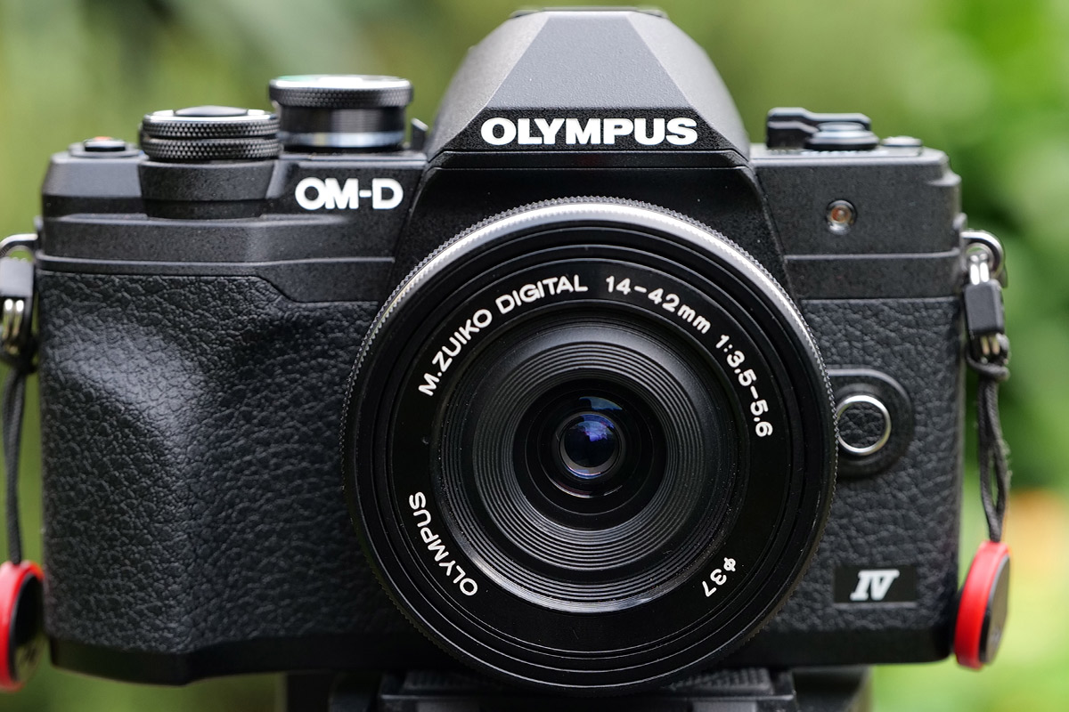 دوربین Olympus OM-D E-M10 Mark IV